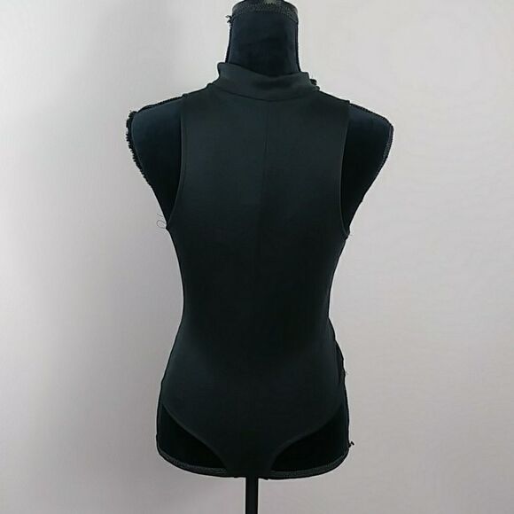 COPY - Fashion nova scuba body suit - Picture 3 of 3